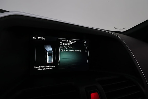 Volvo XC60 24 of 29