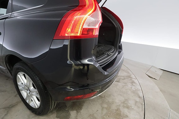 Volvo XC60 7 of 29