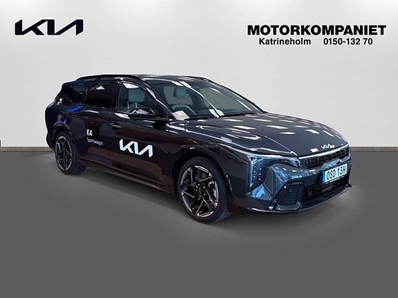 Kia K4 3 of 5