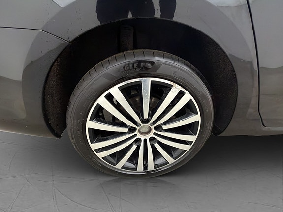 Volkswagen Golf I 29 of 30
