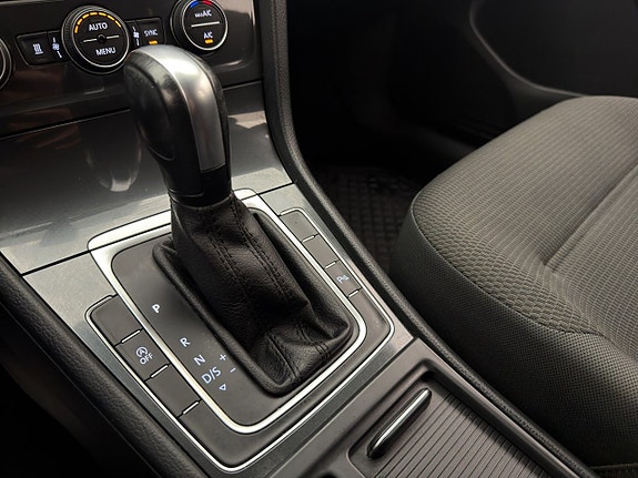 Volkswagen Golf I 23 of 30
