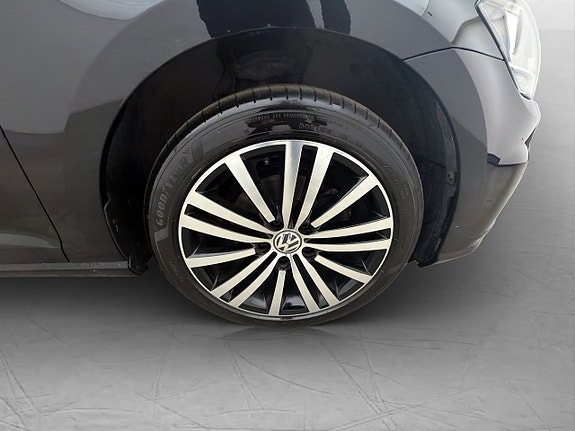 Volkswagen Golf I 30 of 30