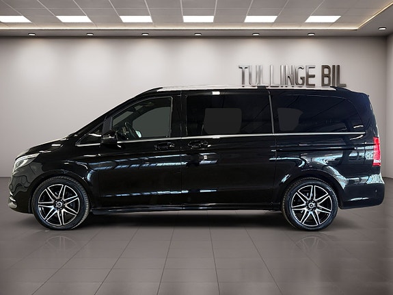 Mercedes-Benz V250 d 2 of 5