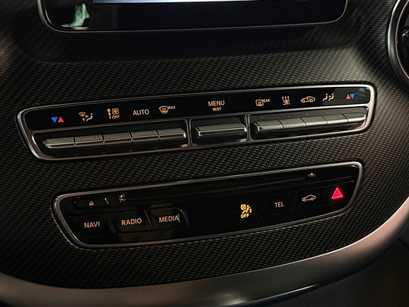 Mercedes-Benz V250 d 21 of 27