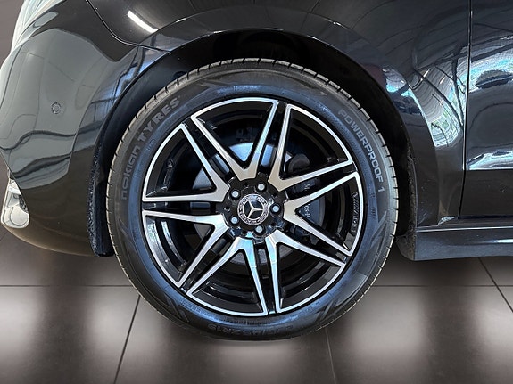 Mercedes-Benz V250 d 27 of 27