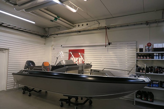 Buster LX med Yamaha F60 Höstkampanj Utförsäljning! 2 of 7