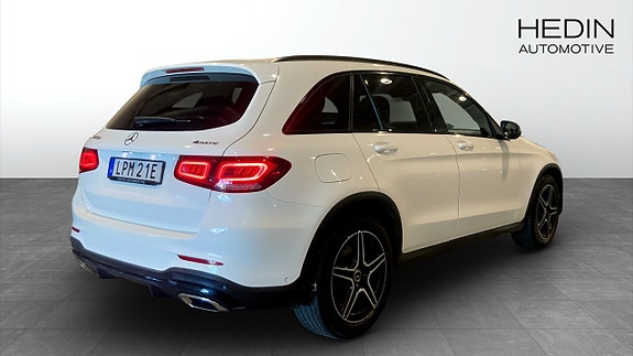 Mercedes-Benz GLC220 d 2 of 5