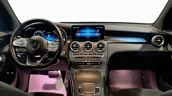 Mercedes-Benz GLC220 d 4 of 5