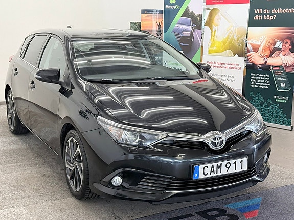 Toyota Auris 4 of 18