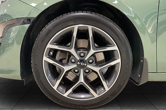 Kia Ceed 8 of 18