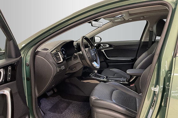 Kia Ceed 10 of 18