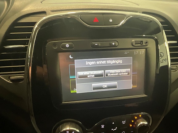 Renault Captur 14 of 23