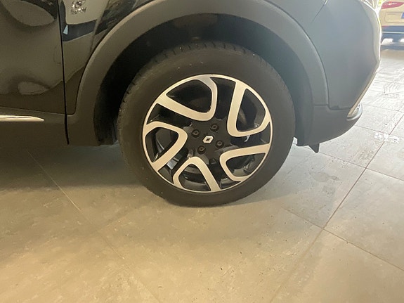 Renault Captur 23 of 23