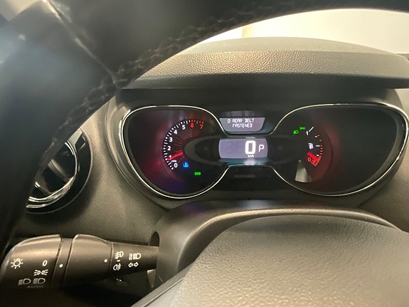 Renault Captur 11 of 23