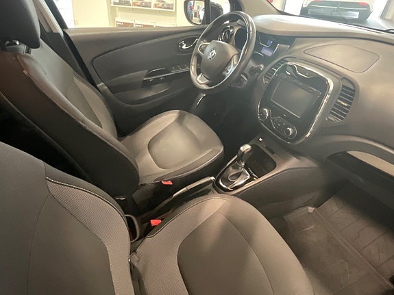 Renault Captur 20 of 23