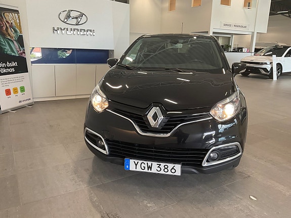 Renault Captur 2 of 23