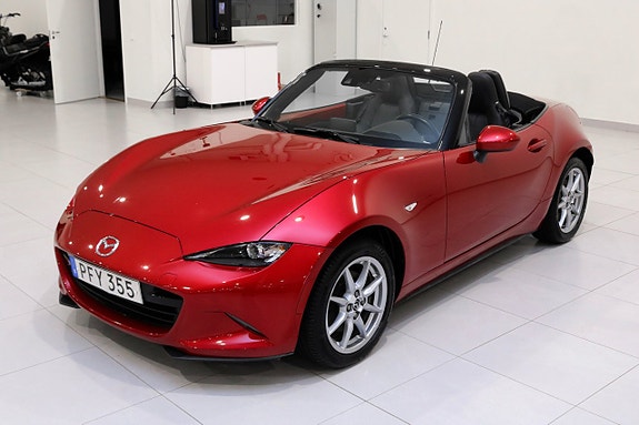Mazda MX-5 5 of 5