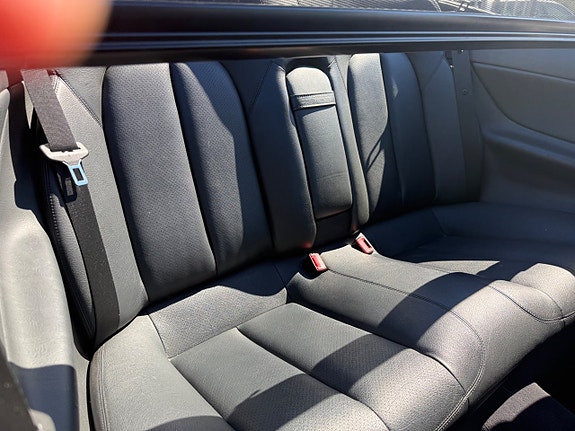 Mercedes-Benz CLK230 16 of 25