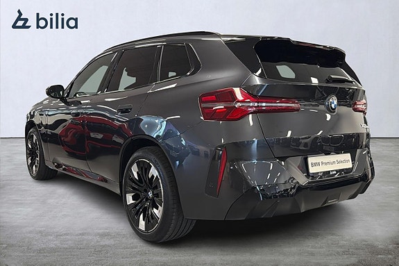 BMW X3 2 of 18