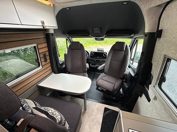Hymer Grand Canyon S Xperience 3 of 16