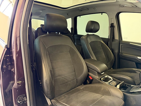 Ford S-MAX 8 of 15