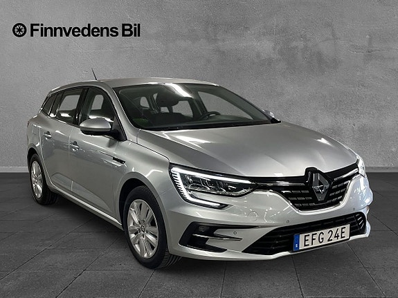 Renault Megane IV 2 of 5