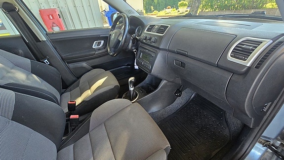 Skoda Fabia 7 of 12