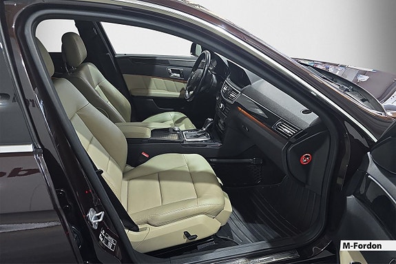 Mercedes-Benz E250 9 of 18