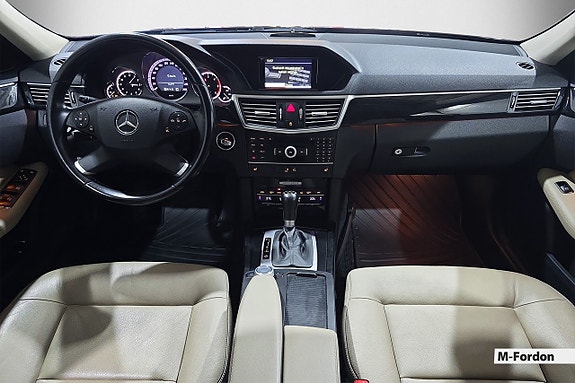 Mercedes-Benz E250 13 of 18