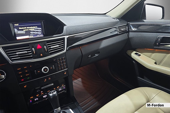 Mercedes-Benz E250 14 of 18