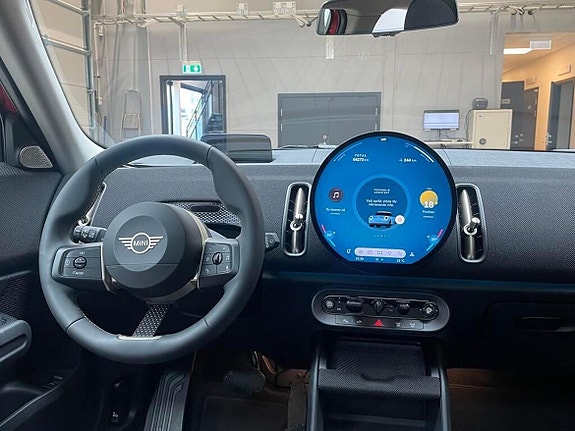 MINI Countryman SE 8 of 15
