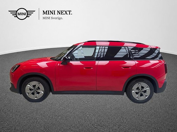 MINI Countryman SE 3 of 15