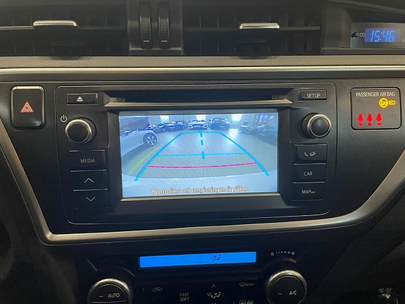 Toyota Auris 18 of 20