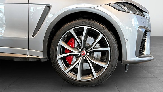Jaguar F-PACE 9 of 16