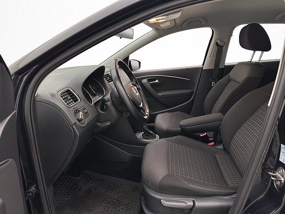 Volkswagen Polo 9 of 24
