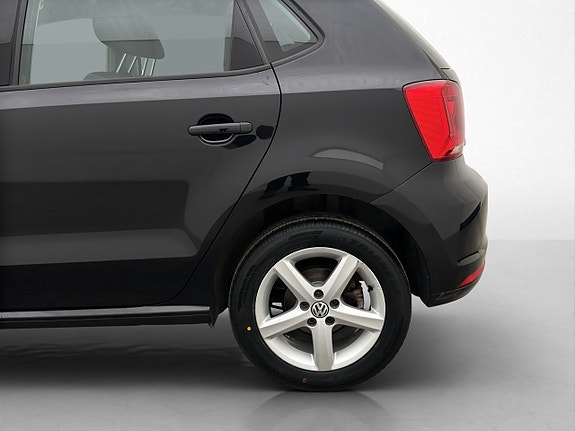 Volkswagen Polo 22 of 24