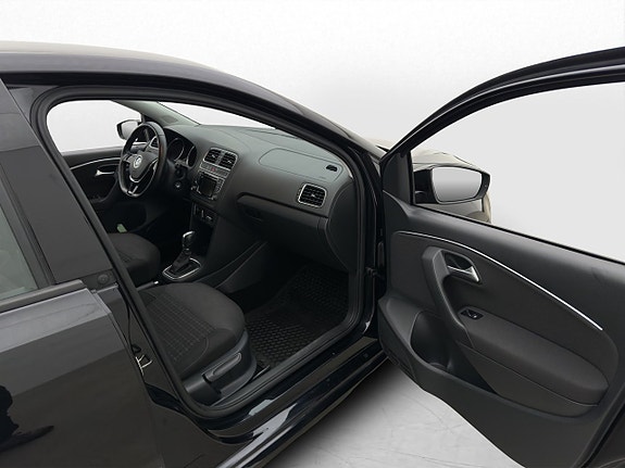 Volkswagen Polo 18 of 24