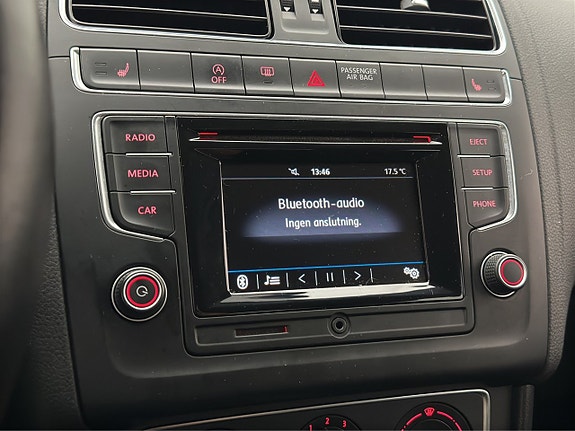 Volkswagen Polo 14 of 24