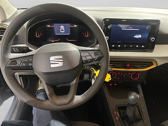 Seat Ibiza 10 of 15