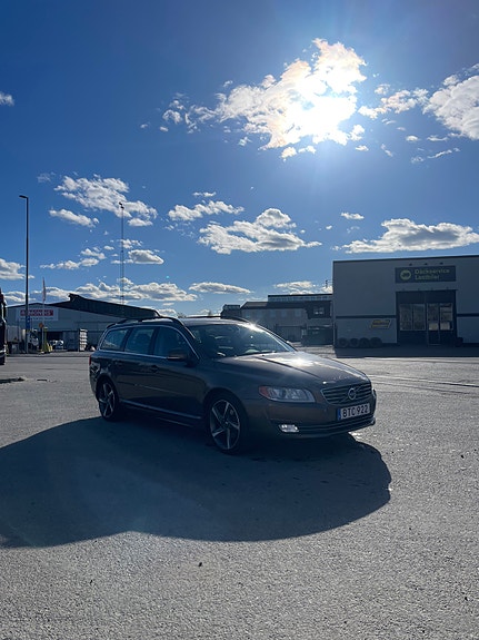 Volvo V70 5 of 5