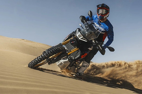 Aprilia Tuareg Rally 660 2 of 5