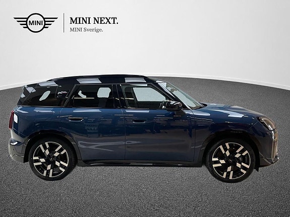 MINI Countryman SE 3 of 15