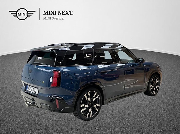 MINI Countryman SE 5 of 5