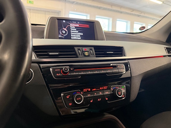 BMW X1 14 of 22