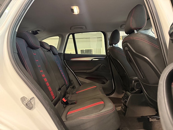 BMW X1 18 of 22