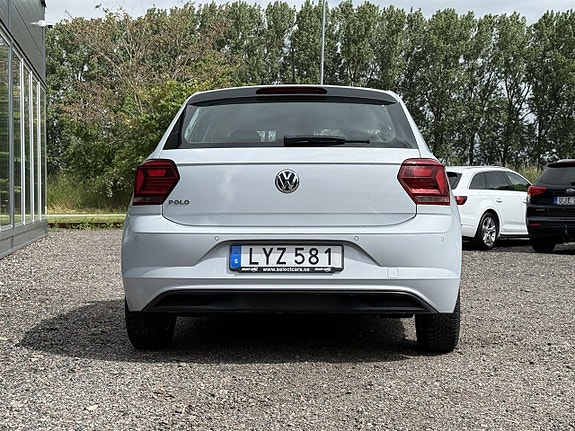 Volkswagen Polo 5 of 5