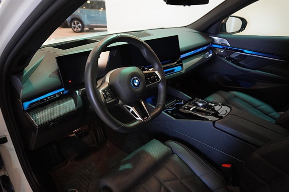 BMW 550e 2 of 14