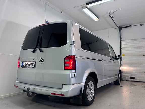 Volkswagen Caravelle 6 of 14