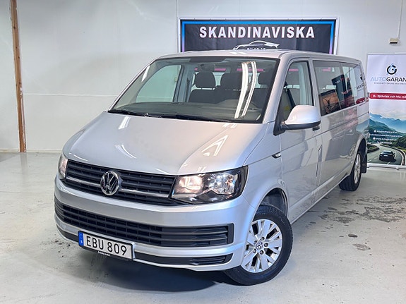 Volkswagen Caravelle 2 of 5