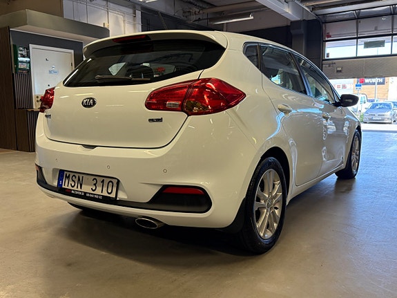 Kia Ceed 5 of 5